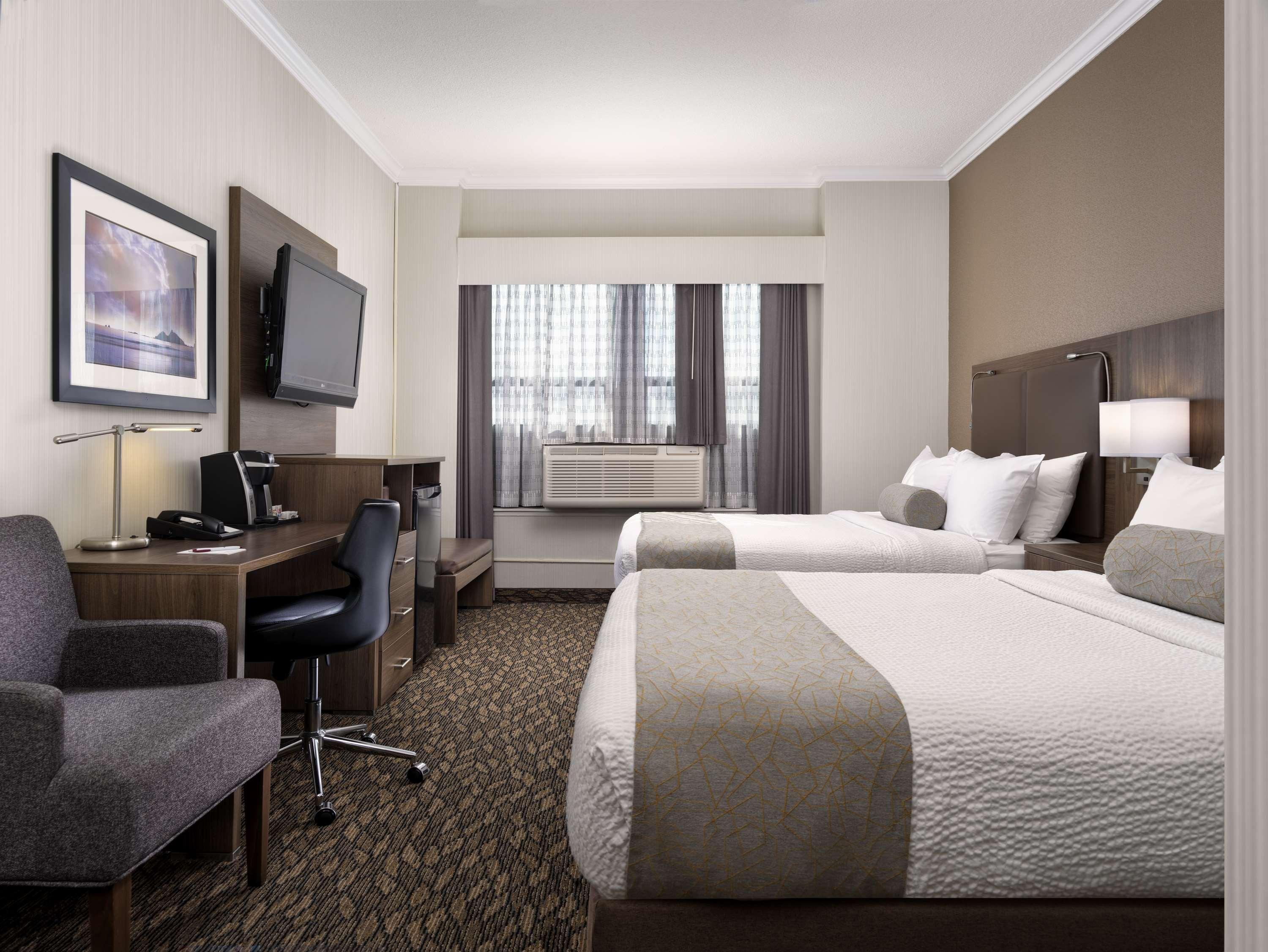 Hotel Western Carlton Plaza