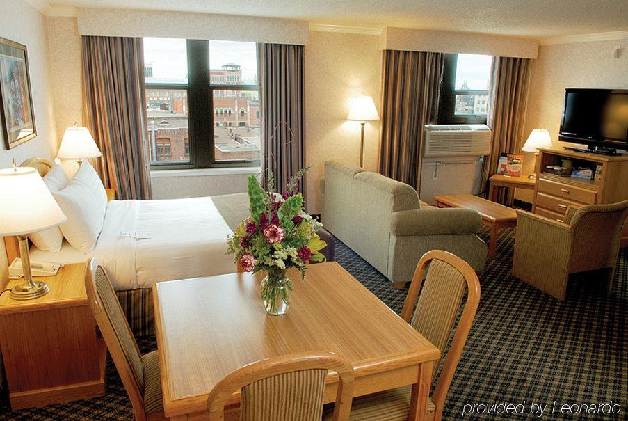 Western Carlton Plaza Hotel Victoria